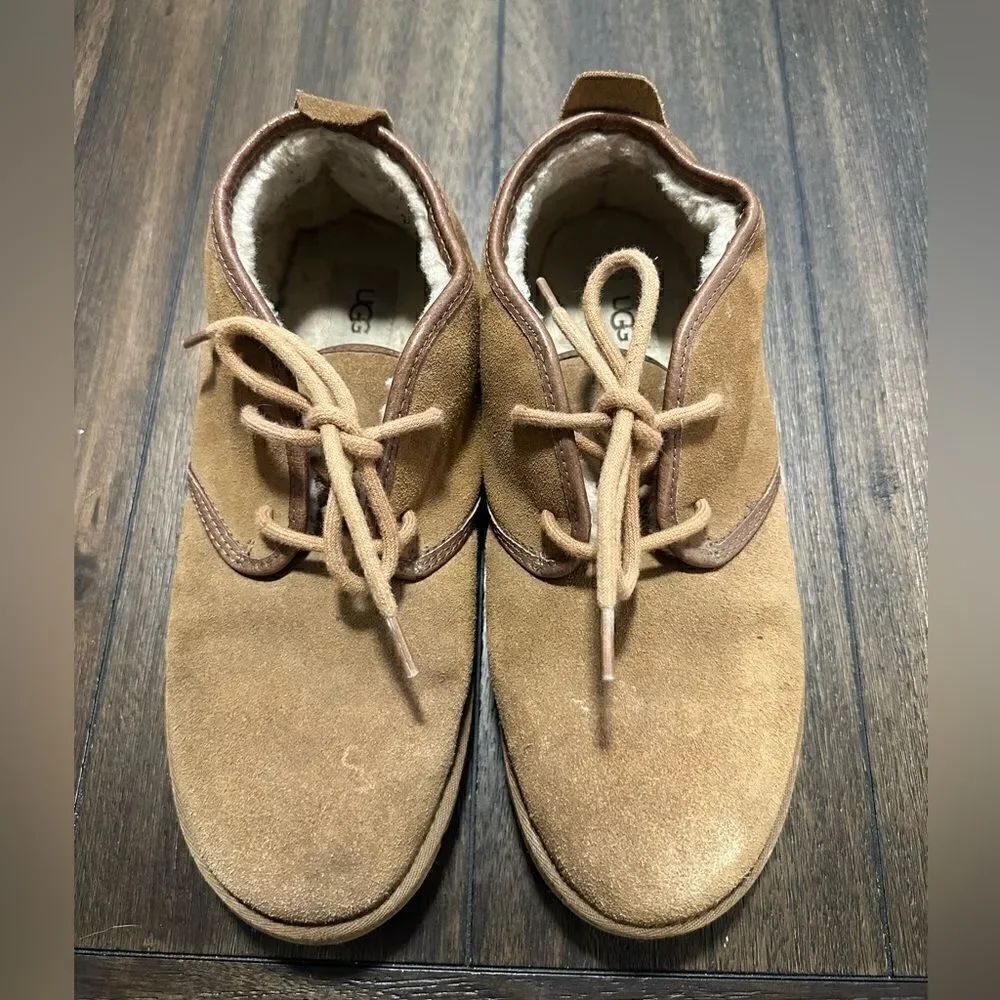 UGG Men's Maksim Chukka Boot Chestnut size 9